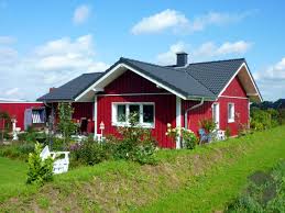 Rotes Schwedenhaus Lundeborg Von Fjorborg Alle Infos Zum Haus Inkl Grundrisse Mit Einem Klick Auf Das B Schwedenhaus Schwedenhaus Fertighaus Haus Bungalow