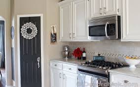 Christmas Kitchen Www Decorchick Com Black Door With White Trim Home Christmas Home House Tours