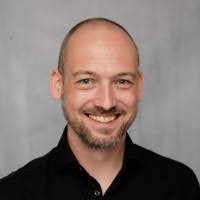 200+ Profile mit dem Suchbegriff „Tress“