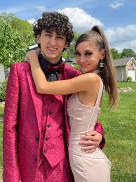 McKenzie Valdez OnlyFans: Is She Happy? - Truth or Fiction