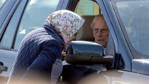 Nach Autounfall Prinz Philip 97 Gibt Seinen Fuhrerschein Ab