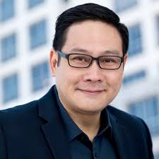 START YOUR EXECUTION AND REDEFINE YOUR CUSTOMERS' EXPERIENCE WITH YOU &  YOUR BRAND WITH PETER CHOW