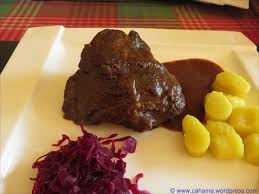 Rinderbackchen In Port Rotweinsauce Mit Schokolade Rinderbackchen Essen Und Trinken Rind