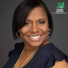 Angelia Skipper's Instagram, Twitter & Facebook