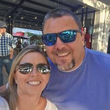 Sarah Logan Cobb (@sarahlogancobb)