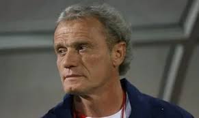 Hans Peter Briegel Kimdir?