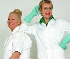Kim Woodburn dead: How Clean Is Your House star dies after short illness -  Mirror Online