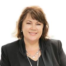 April Hendricks's Instagram, Twitter & Facebook