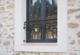 Garde Corps Fenetre Exterieur Recherche Google Fenetres Exterieures Barreaux Fenetres Appui De Fenetre