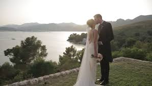 Helen lindes es única e irrepetible. Helen Lindes Publica Un Video De Su Boda Con Rudy En Su Primer Aniversario As Com