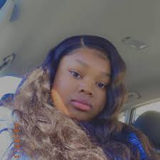 Wishing happy birthday to family member