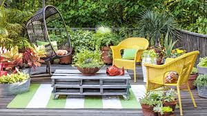 Balcony Garden Design: A guide to greening up this space