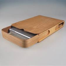 Maybe you would like to learn more about one of these? Plywood Laptop Case Make Laptop Case Wood Accessories How To Bend Wood