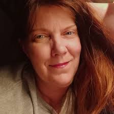 Can a $30 heat gun remove glued dollhouse legs?