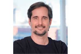 Julio Pérez Alván fue elegido presidente de Adex