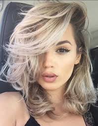 A new hair color must look natural to flatter us and make us look younger. Gorgeous Hair Colors That Will Really Make You Look Younger