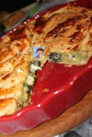 Recette De Tourte Bourguignonne Aux Escargots Recette Recette Bourguignon Recette Escargot Tourte
