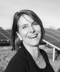 Betsy Ackerman's Instagram, Twitter & Facebook