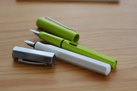 Faber Castell Panosundaki Pin