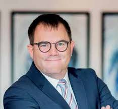 Titelthema Personal: finden und binden