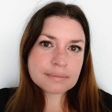 Pride and Prejudice: Illustrations by Marjolein Bastin: Austen, Jane, Bastin,  Marjolein: 9781524861759: Books