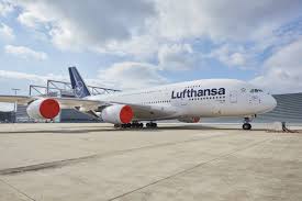 Lufthansa Sends 7th Airbus A380 To Spanish Aircraft Graveyard Simple Flying In 2020 Aircraft Airbus A380 Airbus