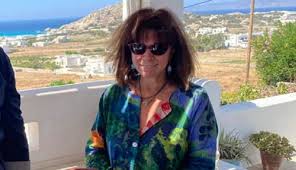 Check spelling or type a new query. Katerina Sakellaropoyloy Se Poio Nhsi Ekane Pasxa 2021 H Proedros Ths Dhmokratias Fwto