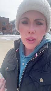 Marilyn Salisbury's Instagram, Twitter & Facebook