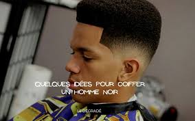 Coiffures tendances pour homme 2021. Degrade Homme Noir Comment Coiffer Les Cheveux Afro