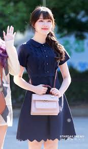 Gfriend Yerin 180504 Kbs Music Bank Model Pakaian Remaja Model Pakaian Pakaian Kasual