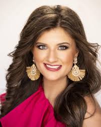Congrats to Elizabeth Miller and Taylor Simmons for an excellent finish in  Miss Alabama! Elizabeth and Taylor were two of the four contestants from  Cullman County, and both graduated from Holly Pond