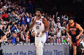 With the 10th pick in the nba draft, the philadelphia 76ers select: Embiid Finger In Die Sixers Wunde Basket