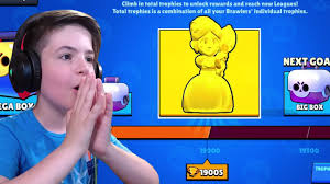 Here i go over the 3 newest star powers to brawl stars, snappy sniping for piper, meteor rush for el primo, and balls of fire for. True Gold Piper Skin 19000 Trophies Brawl Stars Youtube