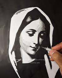 Reflejo de Luz y Amor, es una obra donde la Virgen María emerge del  contraste entre la luz y la sombra, reflejando en su rostro la pureza y el  amor eterno. Las