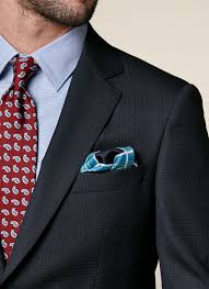 Costume bleu marine parfait pour un mariage ou tout autre évènement! Detail De Tenue De Temoin De Mariage De Fursac Tenue De Temoin Gilet Costume Costume