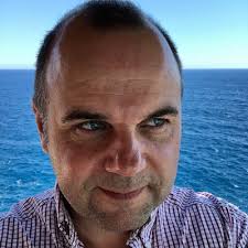 Patrick Krull))) (@PaddyKrull)