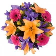Per questo svolgono un ruolo importante anche nella celebrazione di un compleanno. Fiori Per Augurare Fare Gli Auguri Con Un Mazzo Di Fiori Fioriflor