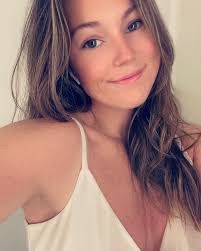 Madison Leigh Lambert (@madison_leigh06) • Instagram photos and videos