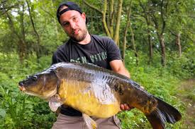 Click on the logo to see big hauler products. Diamanten Aus Dem Fluss Thomas Bachmann Twelve Ft Carpfishingmagazine