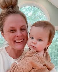 Caitlin Moon's Instagram, Twitter & Facebook