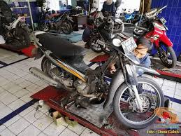 Check spelling or type a new query. Kisah Suka Duka Biker Setia Bersama Tunggangannya Suzuki Shogun 125 R Tahun 2004 Setia1heri Com