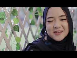 Assalamualaikum warahmatullahi wabarakatuh new sholawat ya jamalu new versi majelis al waly | download mp3 lirik video. Lirik Sholawat Terbaru Ya Jamalu Menyentuh Kalbu Spesial Ramadhan Kaskus