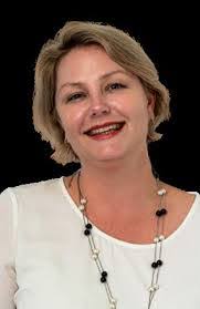 Naomi Box's Instagram, Twitter & Facebook