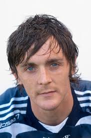 Ross saksøkt for 400.000 kr