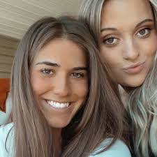 Maria Keener's Instagram, Twitter & Facebook