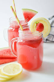 Des Fruits Et Des Legumes Smoothie Pasteque Fraise Citron Smoothie Pasteque Smoothie Recette Boissons Fraiches