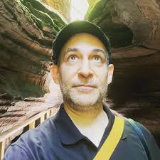 My “Goodbye Old Man '22 Catch-up Post.” I spent much of the year dodging  the algos, reclaiming my private life, and emphasizing personal  communication and true connection. So, although insta is one