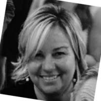 100+ "Lorraine M" profiles