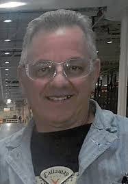 Keith Bolen's Instagram, Twitter & Facebook