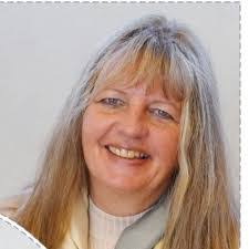 Michelle Studt's Instagram, Twitter & Facebook